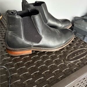 Black and Brown Chelsea Boots with Elastic Panels